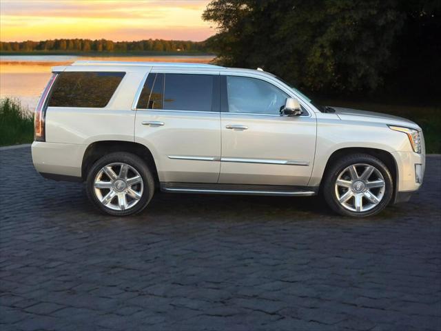 used 2017 Cadillac Escalade car, priced at $25,995