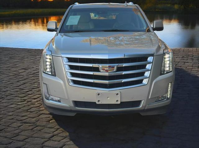 used 2017 Cadillac Escalade car, priced at $25,995