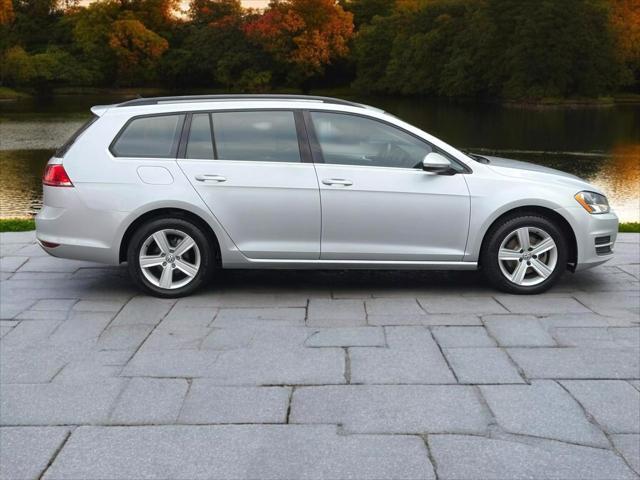 used 2015 Volkswagen Golf SportWagen car, priced at $12,595