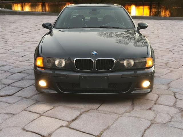 used 2000 BMW M5 car, priced at $44,995