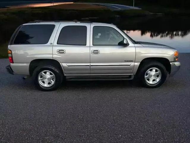 used 2004 GMC Yukon car, priced at $11,495