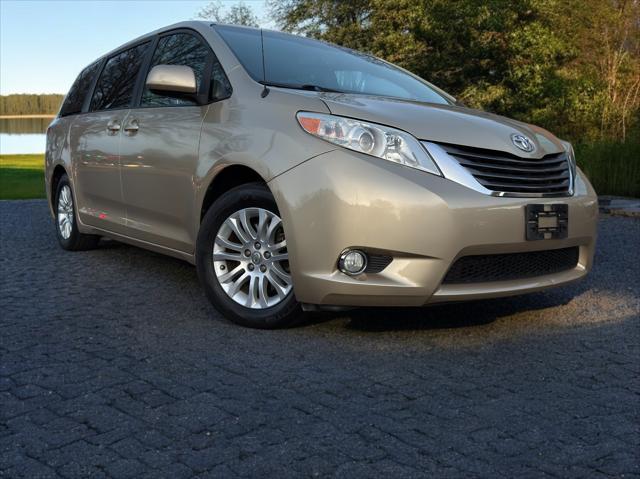 used 2014 Toyota Sienna car, priced at $26,988