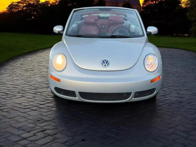 used 2009 Volkswagen New Beetle car, priced at $12,995