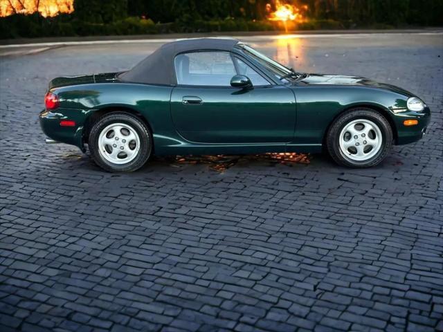 used 1999 Mazda MX-5 Miata car, priced at $15,995