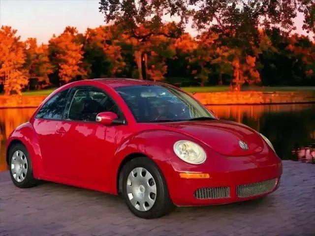 used 2010 Volkswagen New Beetle car, priced at $5,755