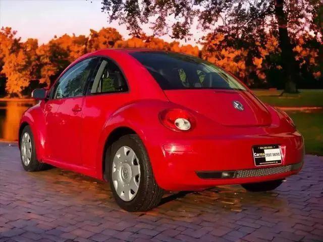 used 2010 Volkswagen New Beetle car, priced at $5,755