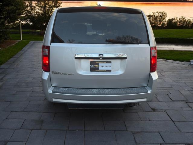 used 2008 Dodge Grand Caravan car, priced at $10,999