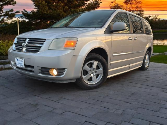 used 2008 Dodge Grand Caravan car, priced at $10,999