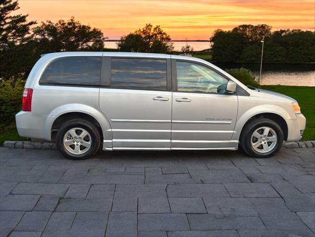 used 2008 Dodge Grand Caravan car, priced at $10,999