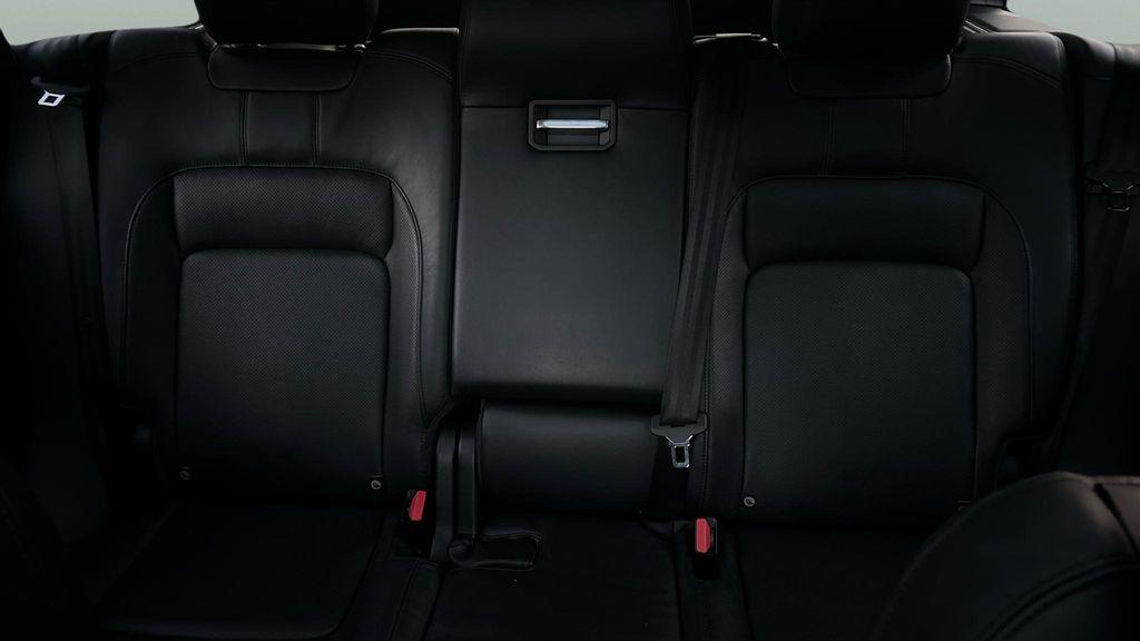 used 2018 Land Rover Range Rover car, priced at $27,998