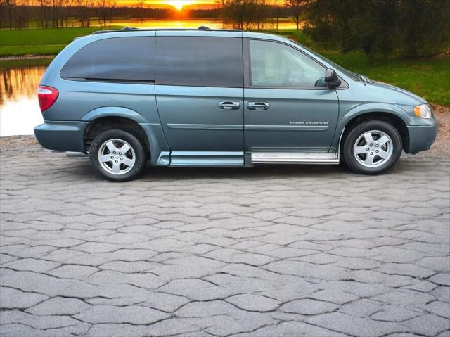 used 2007 Dodge Grand Caravan car, priced at $13,995