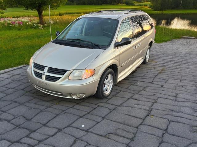 used 2007 Dodge Grand Caravan car, priced at $13,495