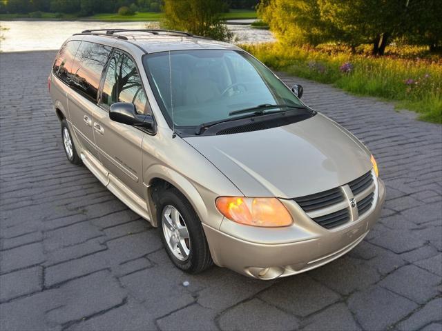 used 2007 Dodge Grand Caravan car, priced at $13,495