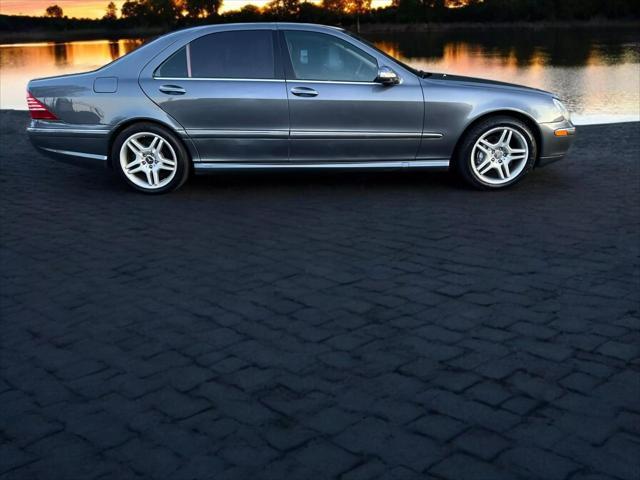 used 2006 Mercedes-Benz S-Class car, priced at $5,988