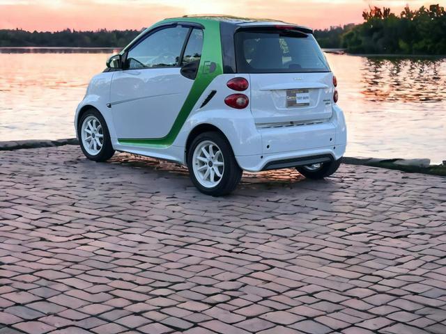 used 2014 smart ForTwo Electric Drive car, priced at $6,995