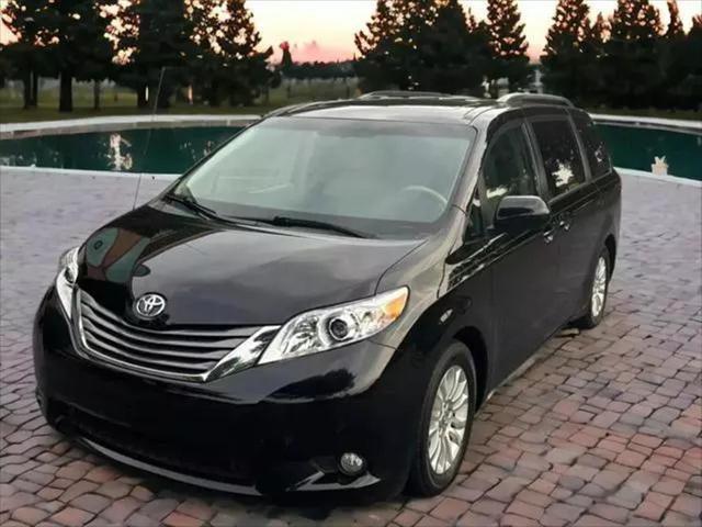 used 2013 Toyota Sienna car, priced at $21,995