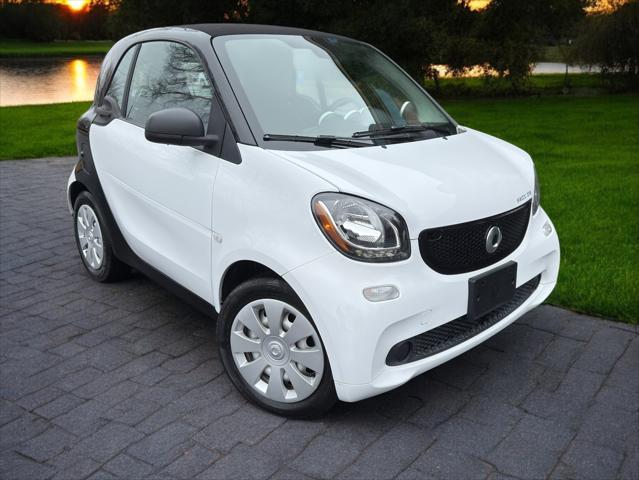 used 2017 smart ForTwo Electric Drive car, priced at $10,998