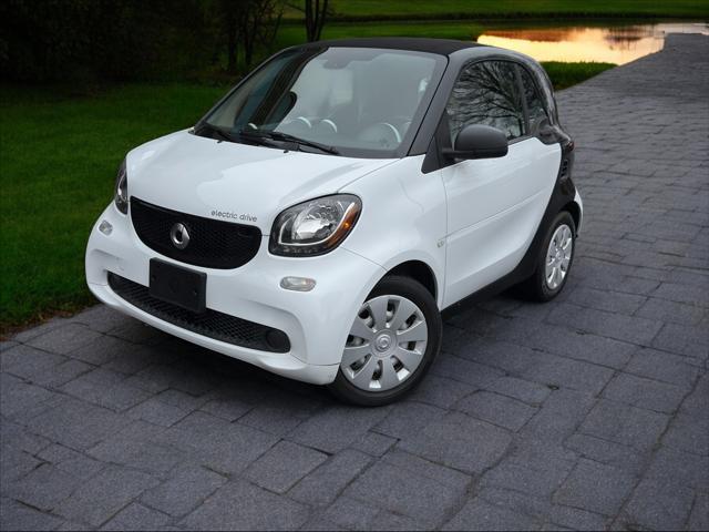 used 2017 smart ForTwo Electric Drive car, priced at $10,998