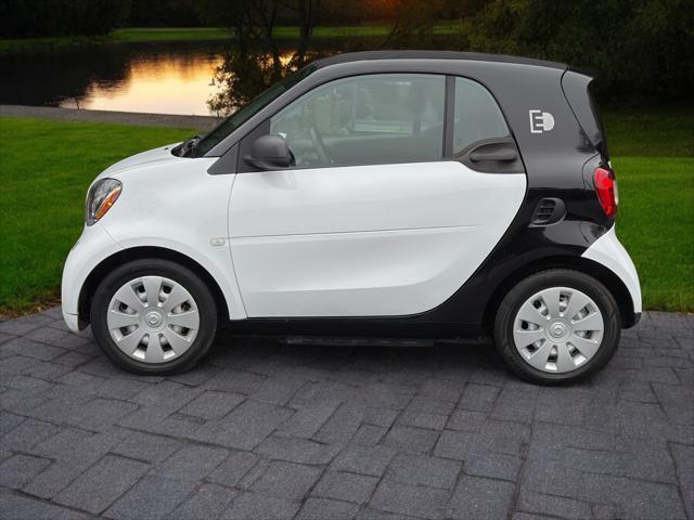 used 2017 smart ForTwo Electric Drive car, priced at $10,998