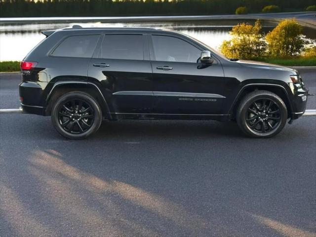 used 2017 Jeep Grand Cherokee car, priced at $14,999