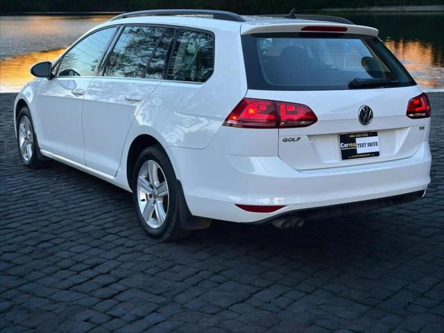 used 2015 Volkswagen Golf SportWagen car, priced at $11,995