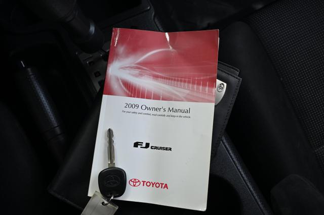 used 2009 Toyota FJ Cruiser car, priced at $14,995