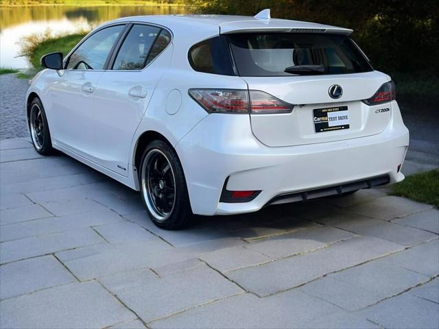 used 2015 Lexus CT 200h car, priced at $11,988