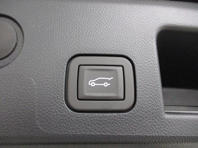 new 2026 GMC Terrain car, priced at $39,768