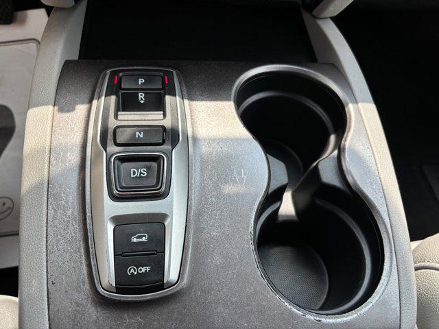 used 2021 Honda Pilot car, priced at $31,990