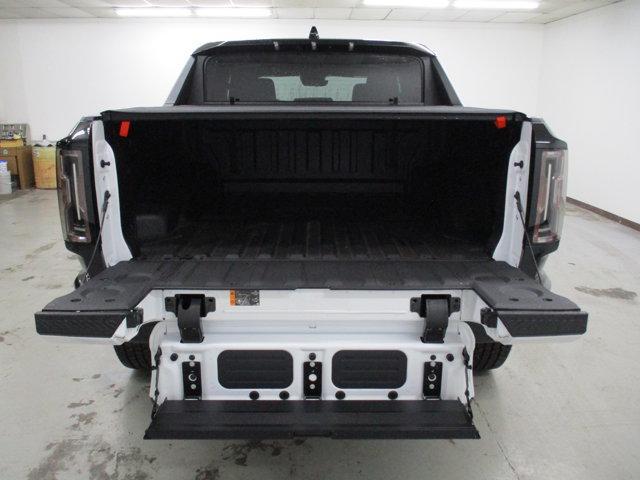 new 2025 GMC HUMMER EV Pickup car, priced at $93,685