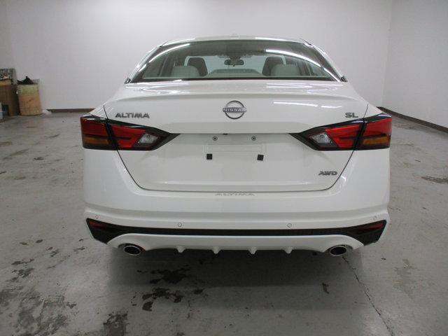 new 2025 Nissan Altima car, priced at $35,807