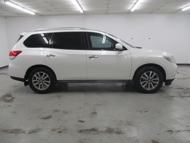 used 2016 Nissan Pathfinder car, priced at $14,995