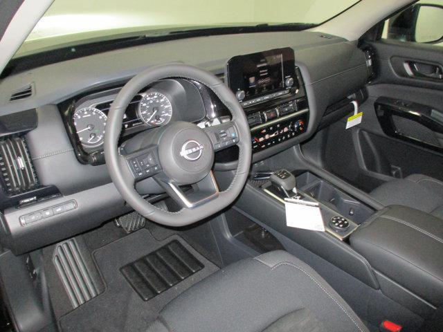 new 2025 Nissan Pathfinder car, priced at $37,810