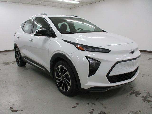 used 2022 Chevrolet Bolt EUV car, priced at $23,495