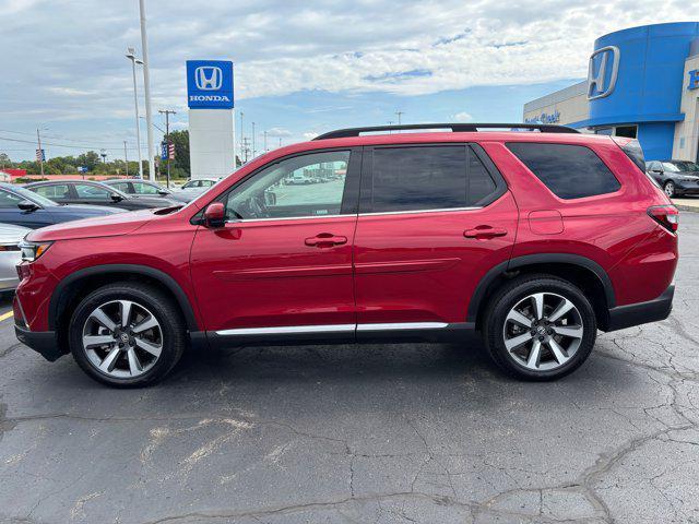 used 2025 Honda Pilot car, priced at $47,990