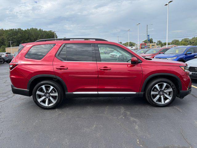 used 2025 Honda Pilot car, priced at $47,990