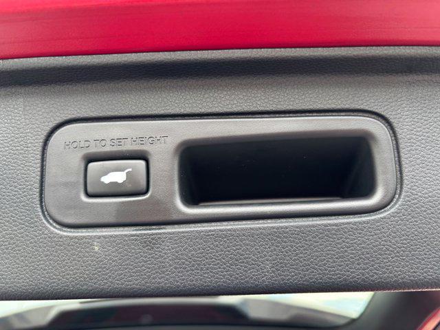 used 2025 Honda Pilot car, priced at $47,990