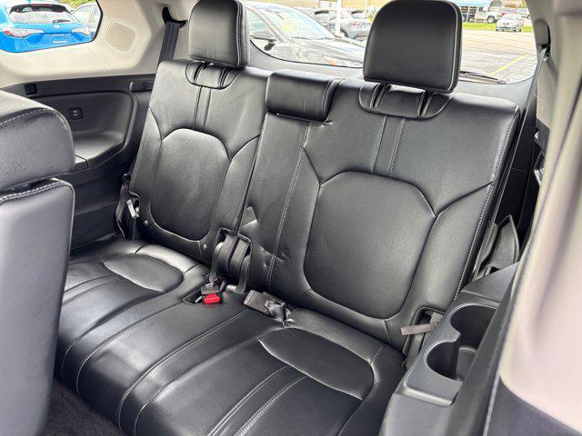 used 2025 Honda Pilot car, priced at $47,990