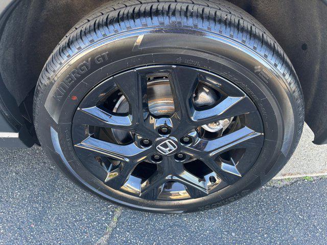 used 2024 Honda HR-V car, priced at $27,990