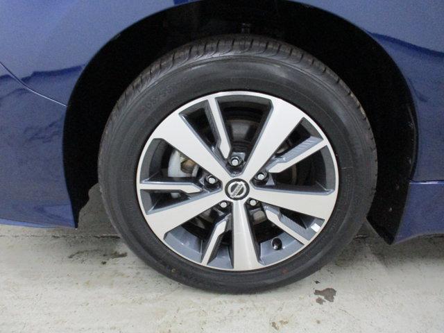 used 2022 Nissan Leaf car, priced at $13,495