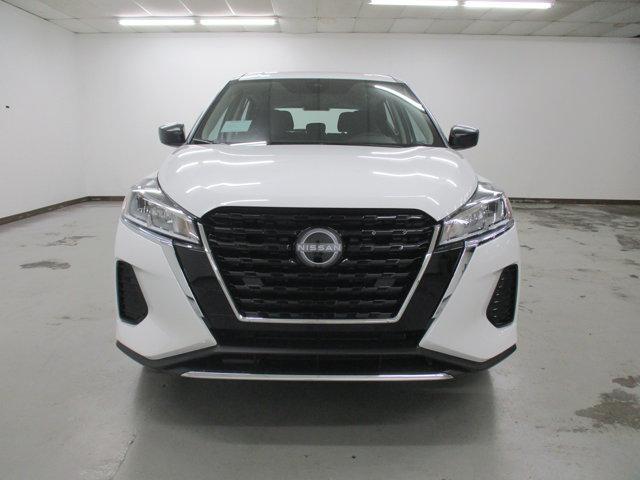 new 2025 Nissan Kicks car, priced at $23,455