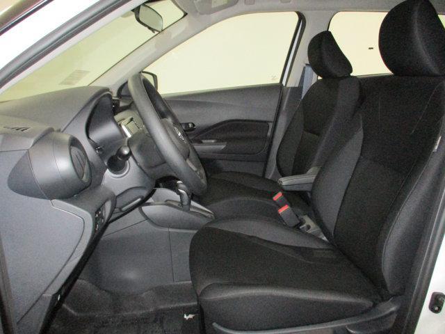 new 2025 Nissan Kicks car, priced at $23,455