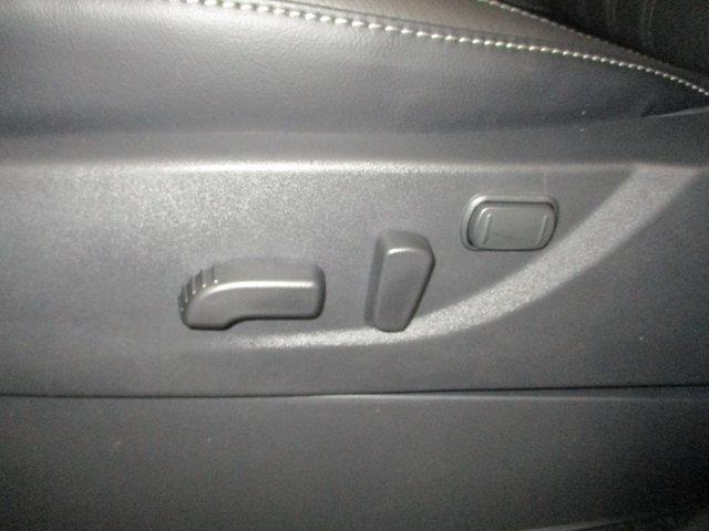 used 2025 Nissan Frontier car, priced at $48,290