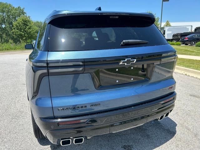 new 2025 Chevrolet Traverse car