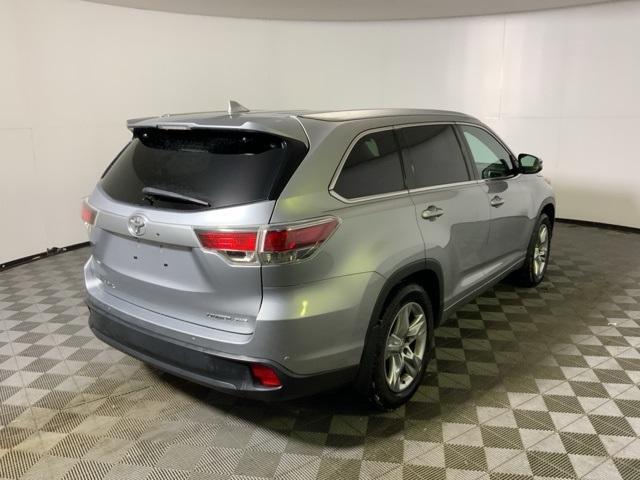 used 2015 Toyota Highlander car, priced at $19,343