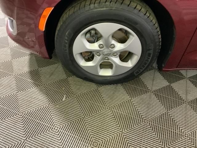 used 2017 Chrysler Pacifica car, priced at $10,882