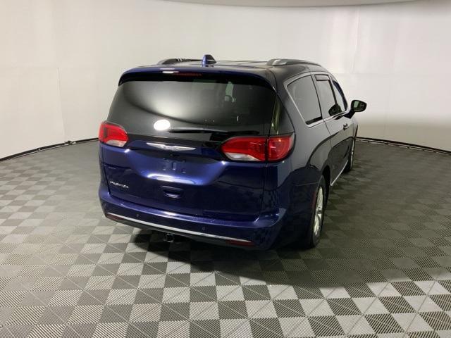 used 2018 Chrysler Pacifica car, priced at $12,351