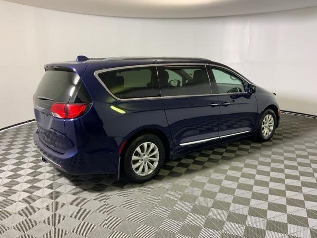 used 2018 Chrysler Pacifica car, priced at $12,351