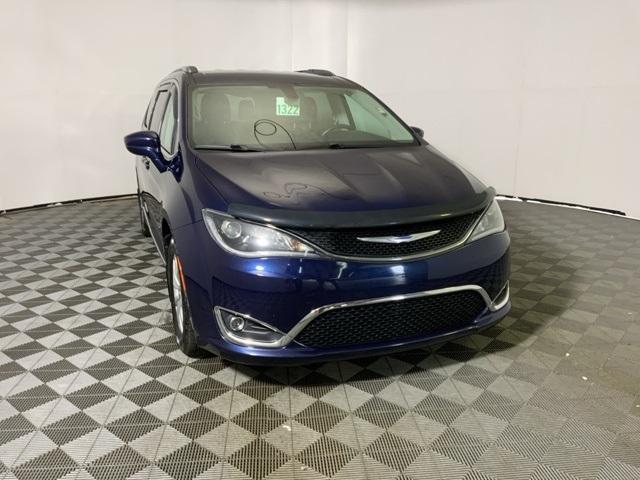 used 2018 Chrysler Pacifica car, priced at $12,351