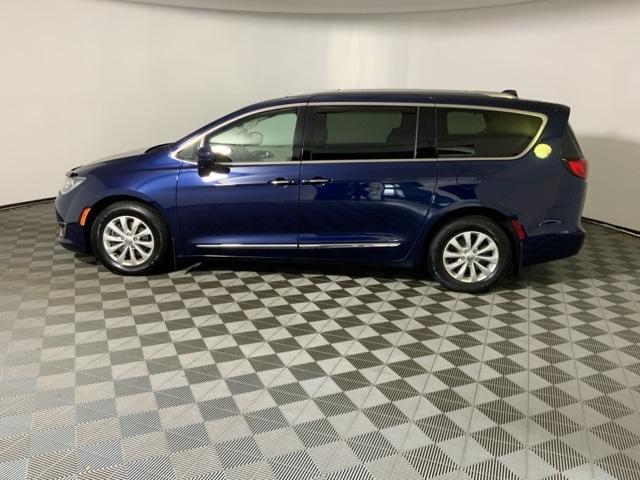 used 2018 Chrysler Pacifica car, priced at $12,351